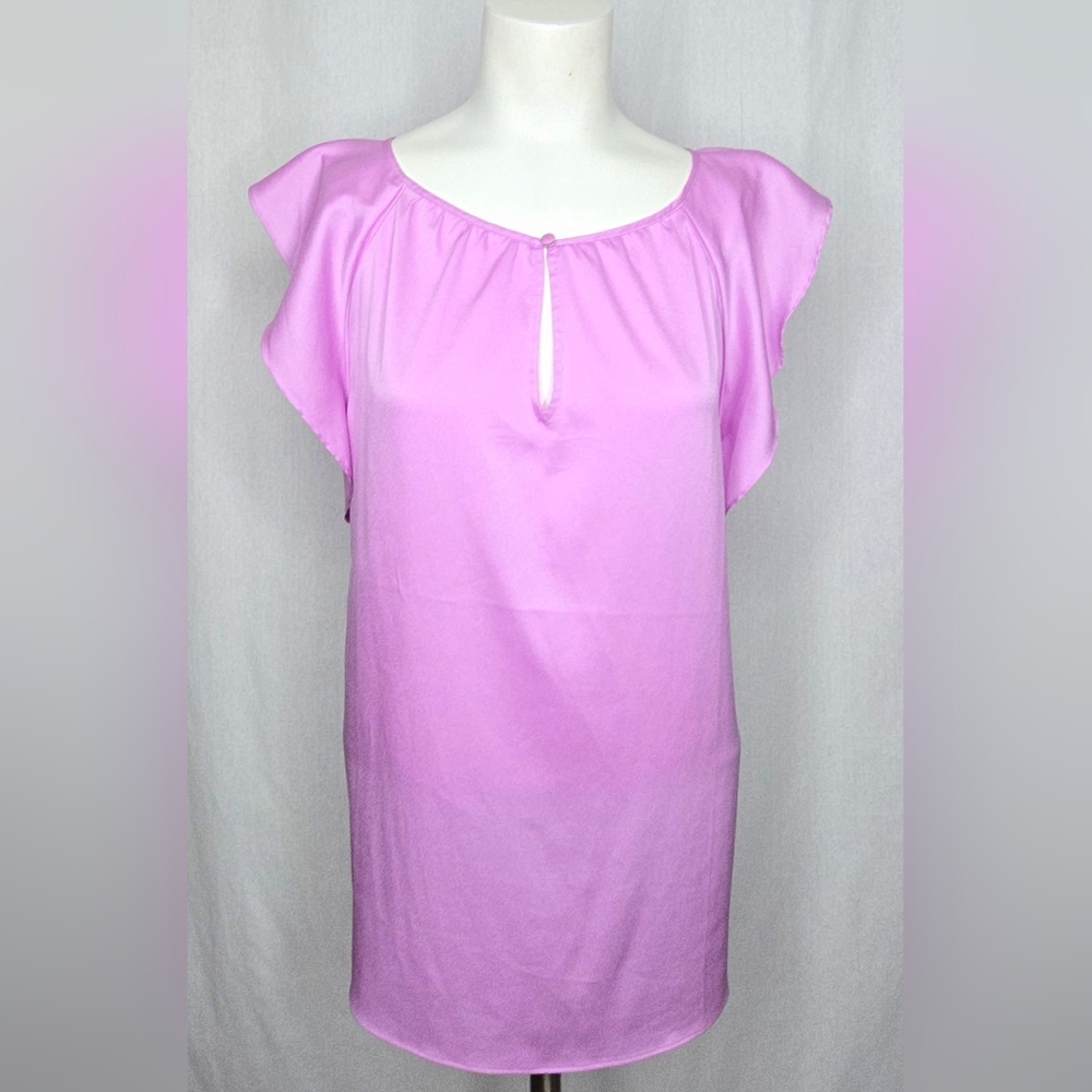 White House Black Market Lavendar Orchid Satin Flutter Sleeve Blouse NWOT Size M